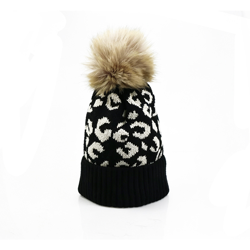 Gorro de punto con estampado d - Beanie Cuffed Knit reseña y precio